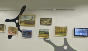 Tartu Kõrgema Kunstikooli Pallas maaliosakonna üliõpilaste näituse „Suvetöö“ avamine Omicumi aatriumis