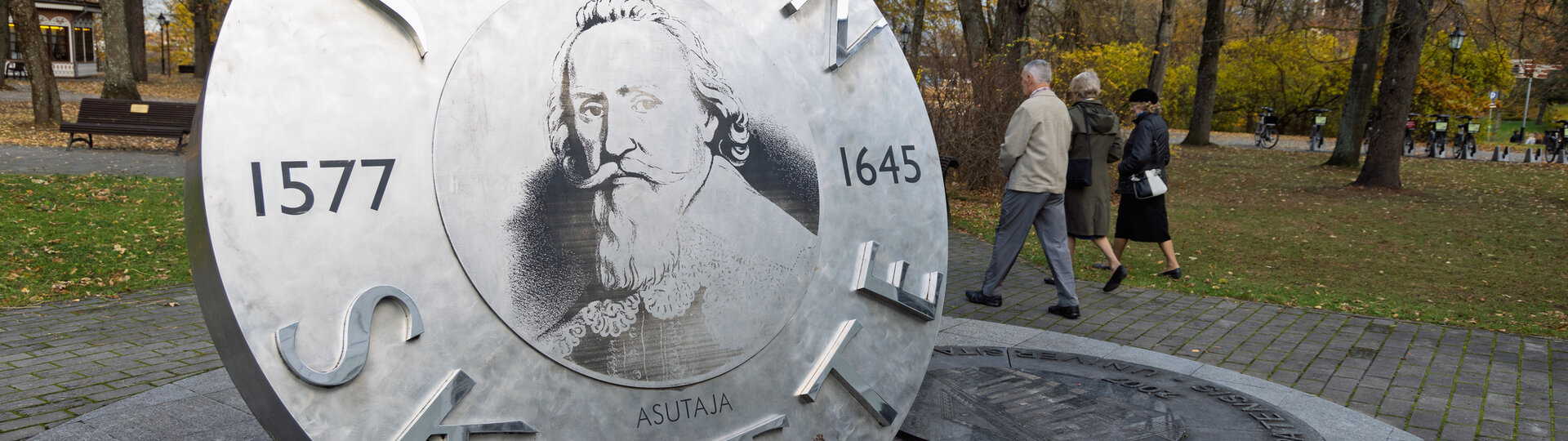 Tartu Ülikooli esimese kantsleri Johan Skytte monument