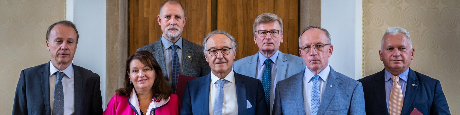Representatives of CE7 universities with LERU chair Yves Flückiger (centre) at the partnership agreement signing ceremony in Prague on 10 September. Photo: Hynek Glos / LERU